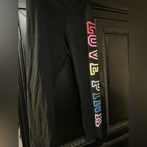 Rainbow colored pink logo size xl